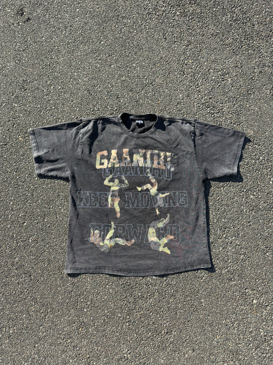 Gaanihu Rhinestone Tee