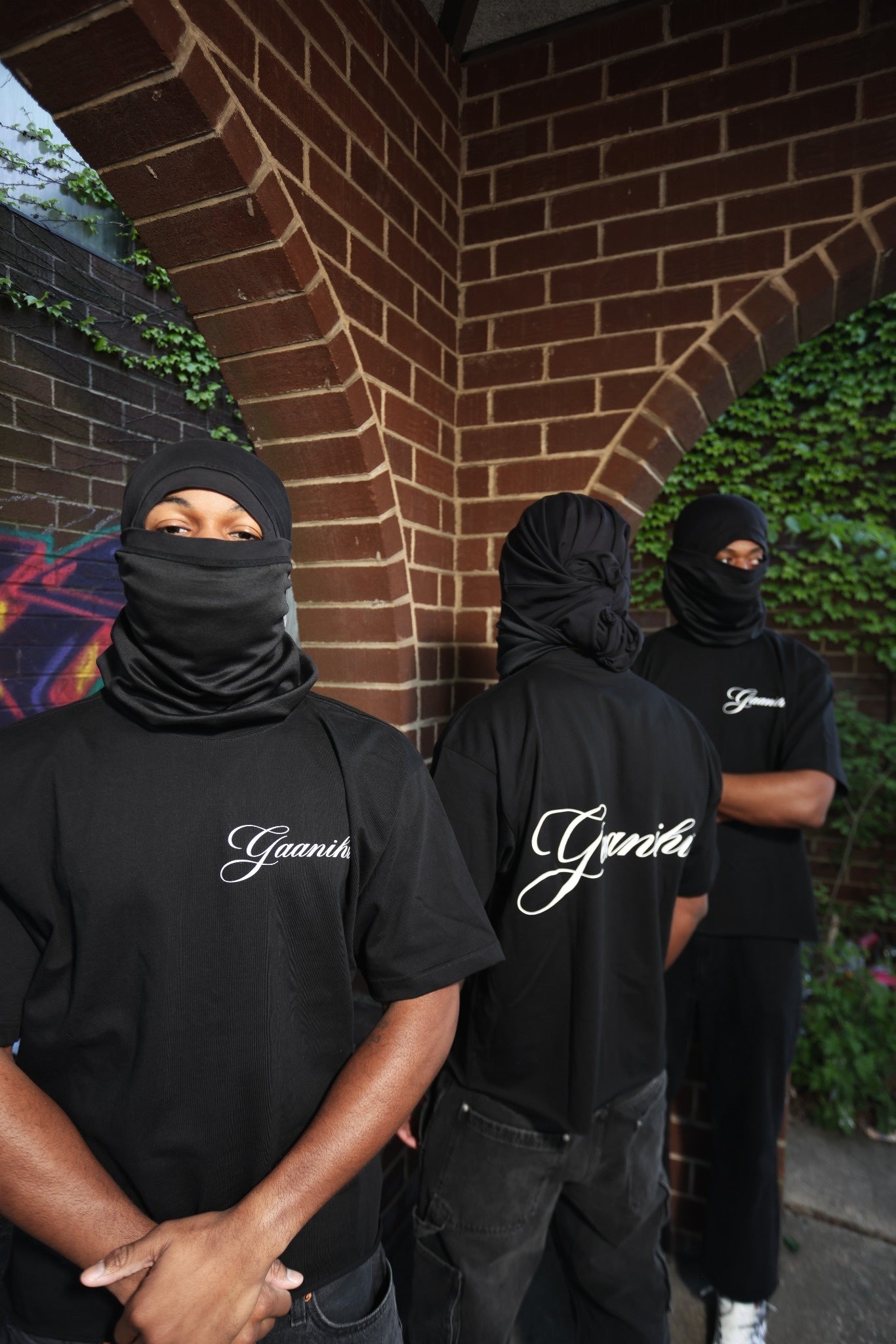 Black Essential Tee